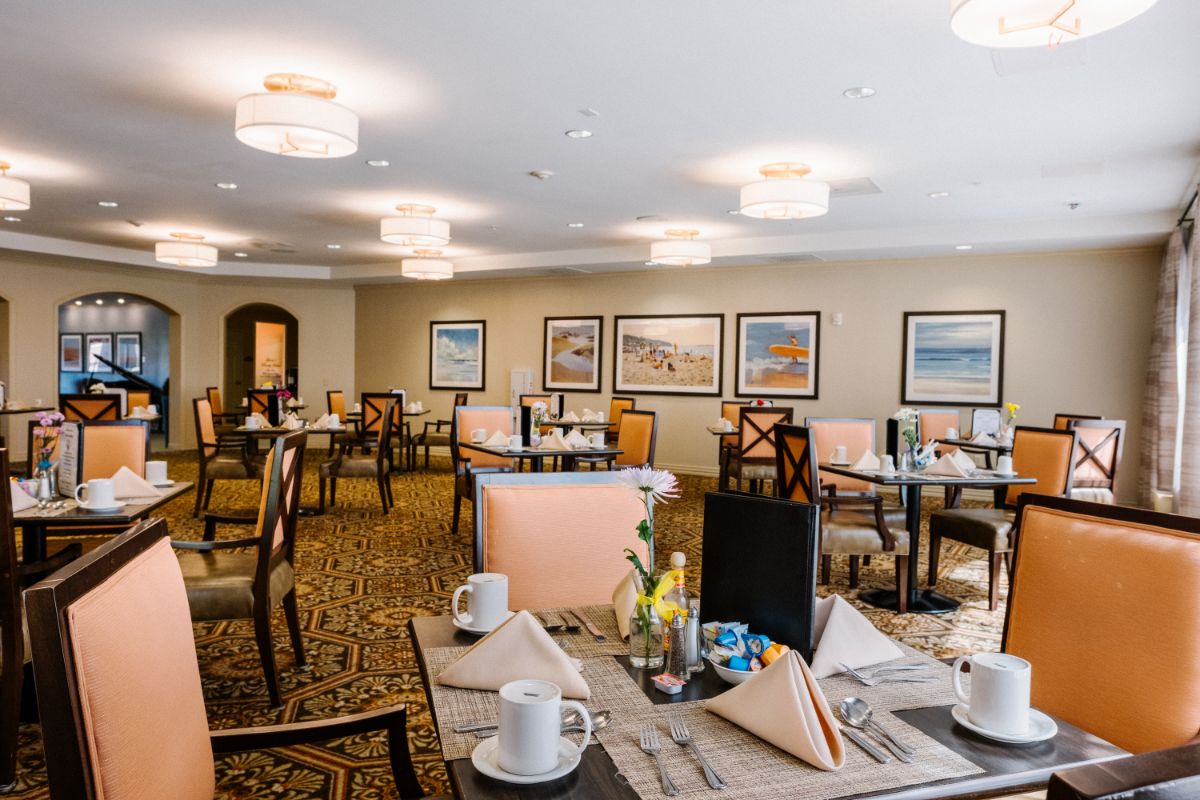 Dining area at The Hampton at Meadow Place