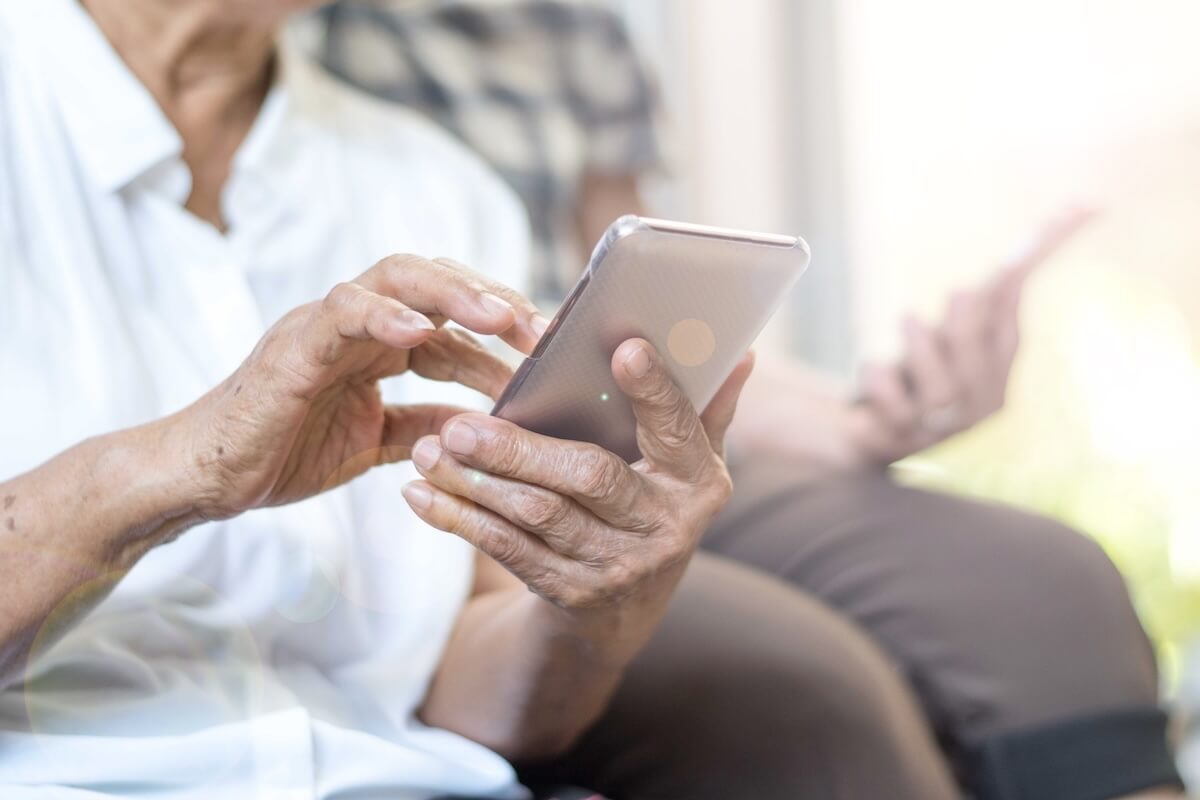 Seniors using smart phones